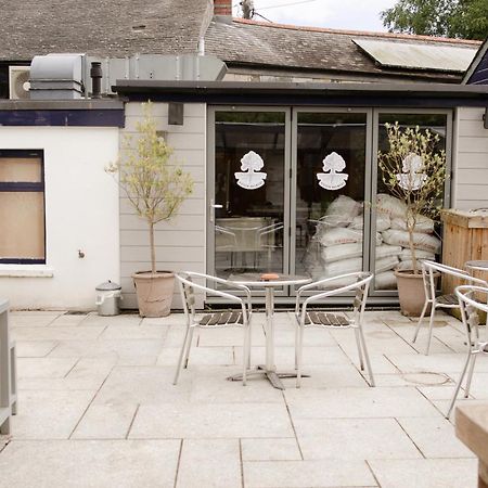 Seven Stars Penryn Hotel Exterior photo