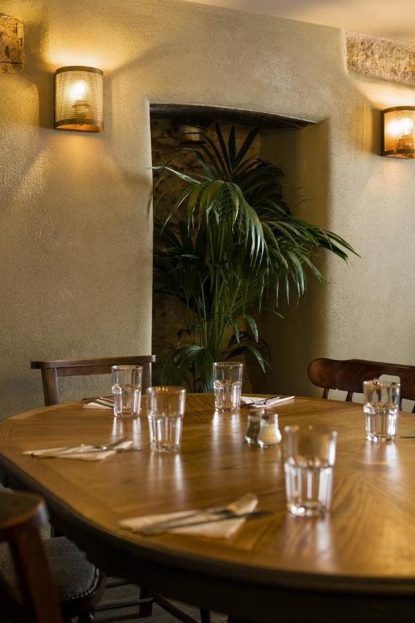 Seven Stars Penryn Hotel Exterior photo